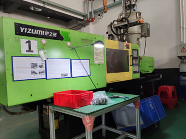 注(zhu)塑模具(jù)