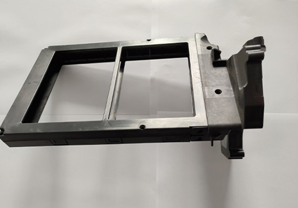 汽(qi)車模具(jù)